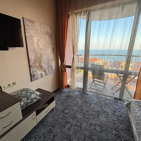 Πανσιόν Vista виста 4*